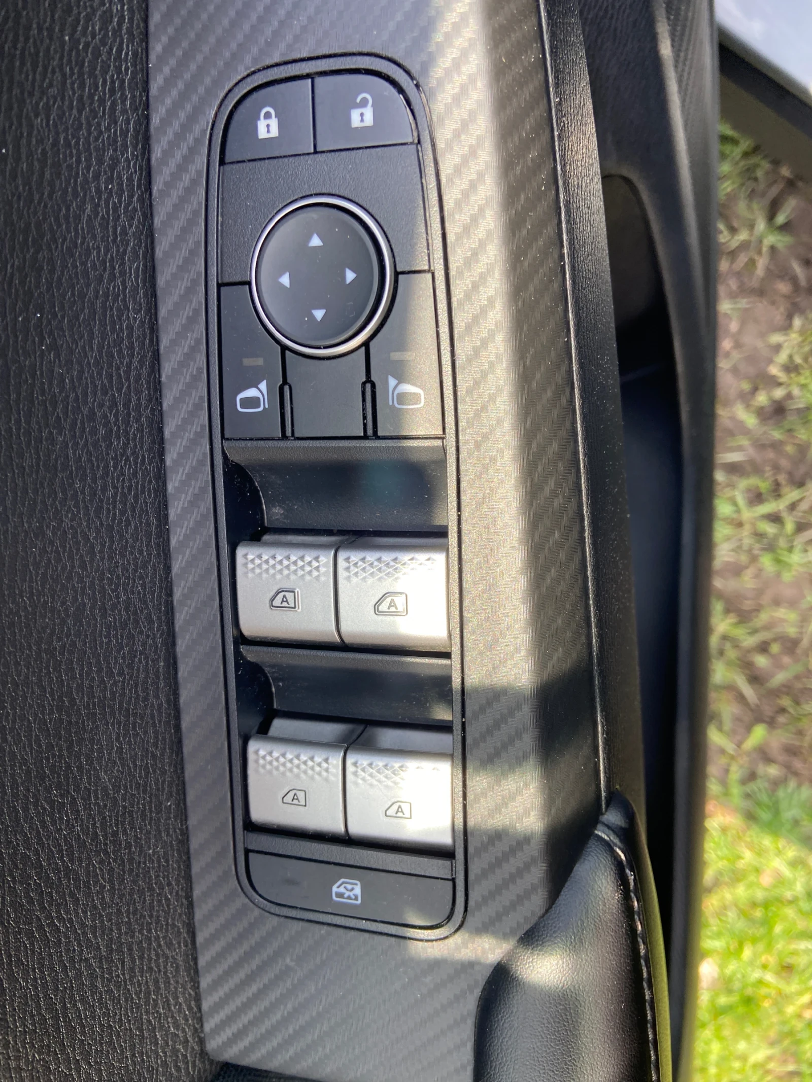 Mitsubishi Outlander 4x4 AllTerrain, снимка 14 - Автомобили и джипове - 53868095