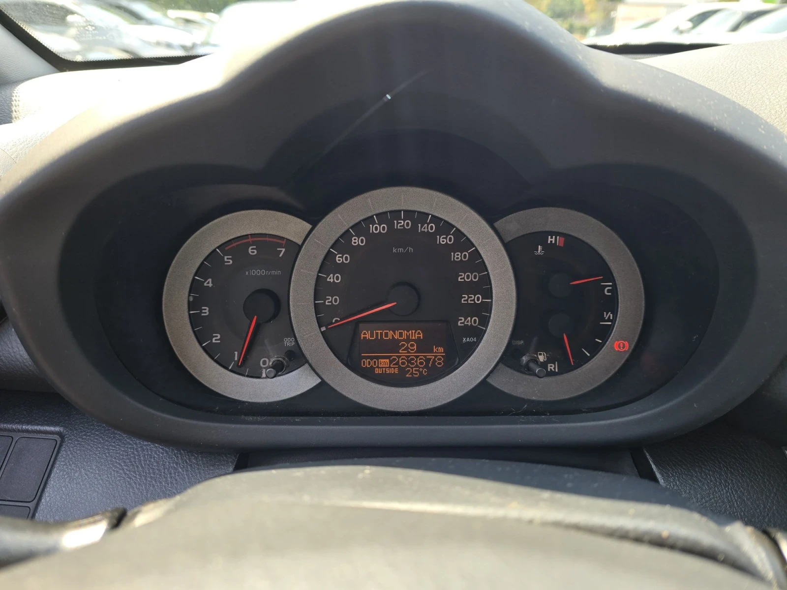 Toyota Rav4 2.2d - D4D - 136к.с., снимка 17 - Автомобили и джипове - 54139471