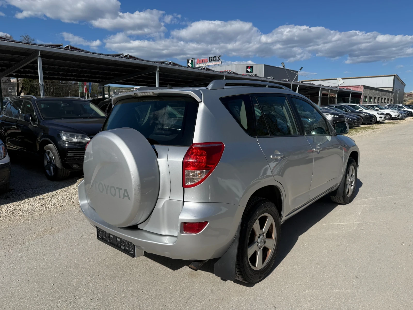 Toyota Rav4 2.2d - D4D - 136к.с., снимка 4 - Автомобили и джипове - 54139471