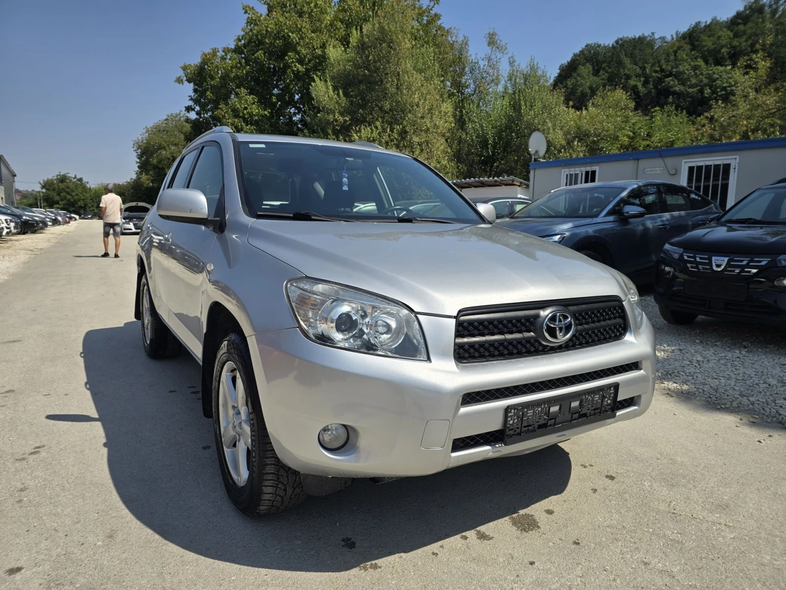 Toyota Rav4 2.2d - D4D - 136к.с., снимка 2 - Автомобили и джипове - 54139471