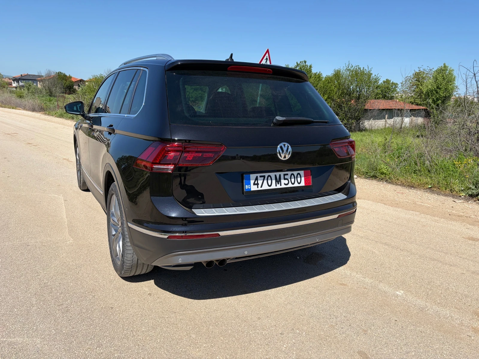 VW Tiguan Панорама Печка Дигитал !!!, снимка 3 - Автомобили и джипове - 54334137