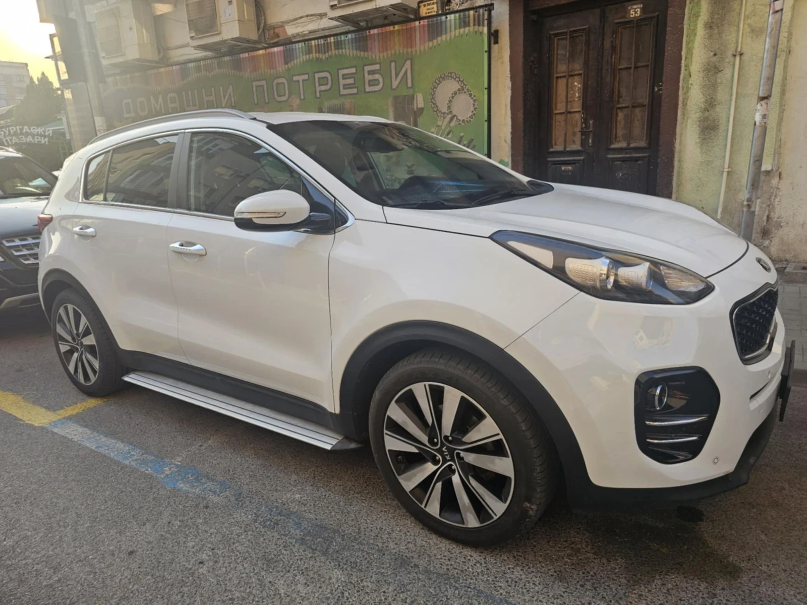 Kia Sportage, снимка 4 - Автомобили и джипове - 54770939