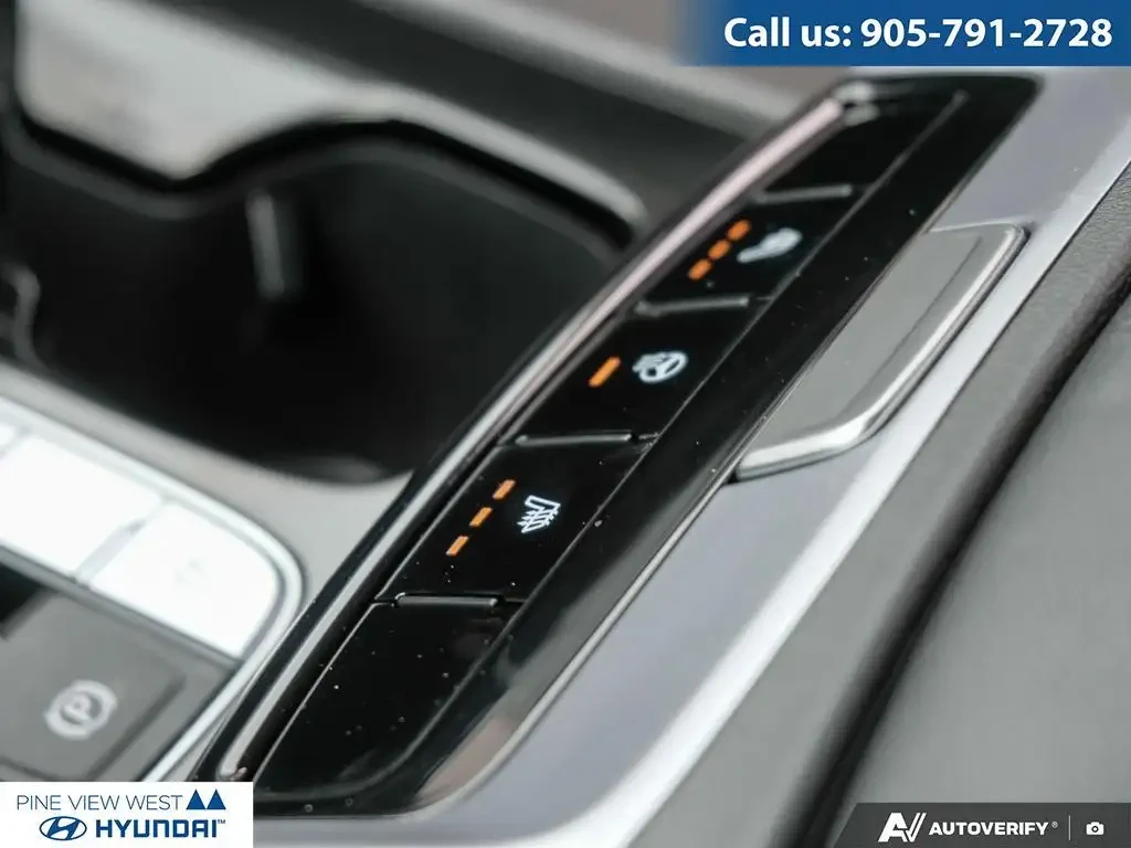 Hyundai Tucson Preferred* AWD* ПРЕДСТАВИТЕЛСТВО, снимка 13 - Автомобили и джипове - 54968043