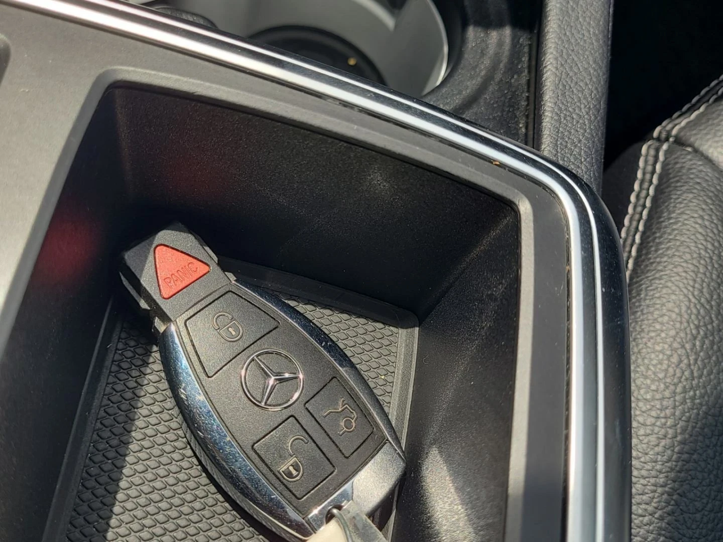 Mercedes-Benz ML 350 Amg-pkg* BLUETEC* Pano* Задна камера* Подгрев* , снимка 16 - Автомобили и джипове - 55049677