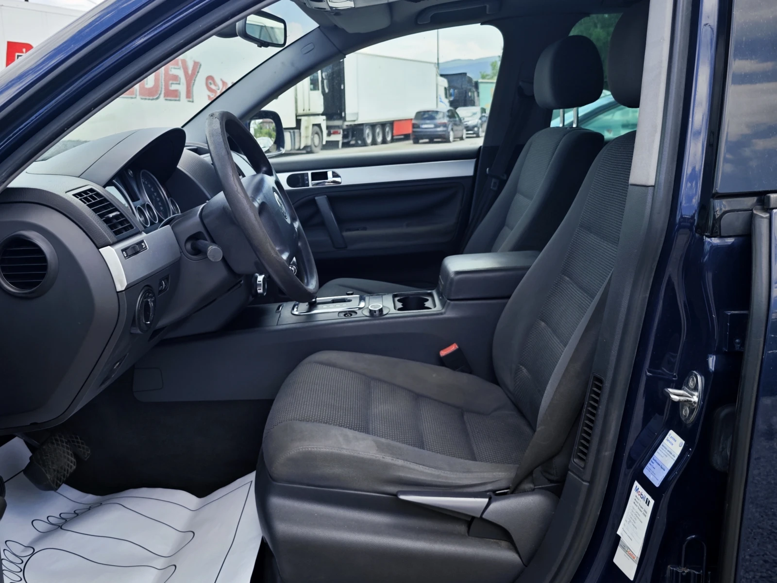 VW Touareg 2.5 TDi, снимка 9 - Автомобили и джипове - 55125158