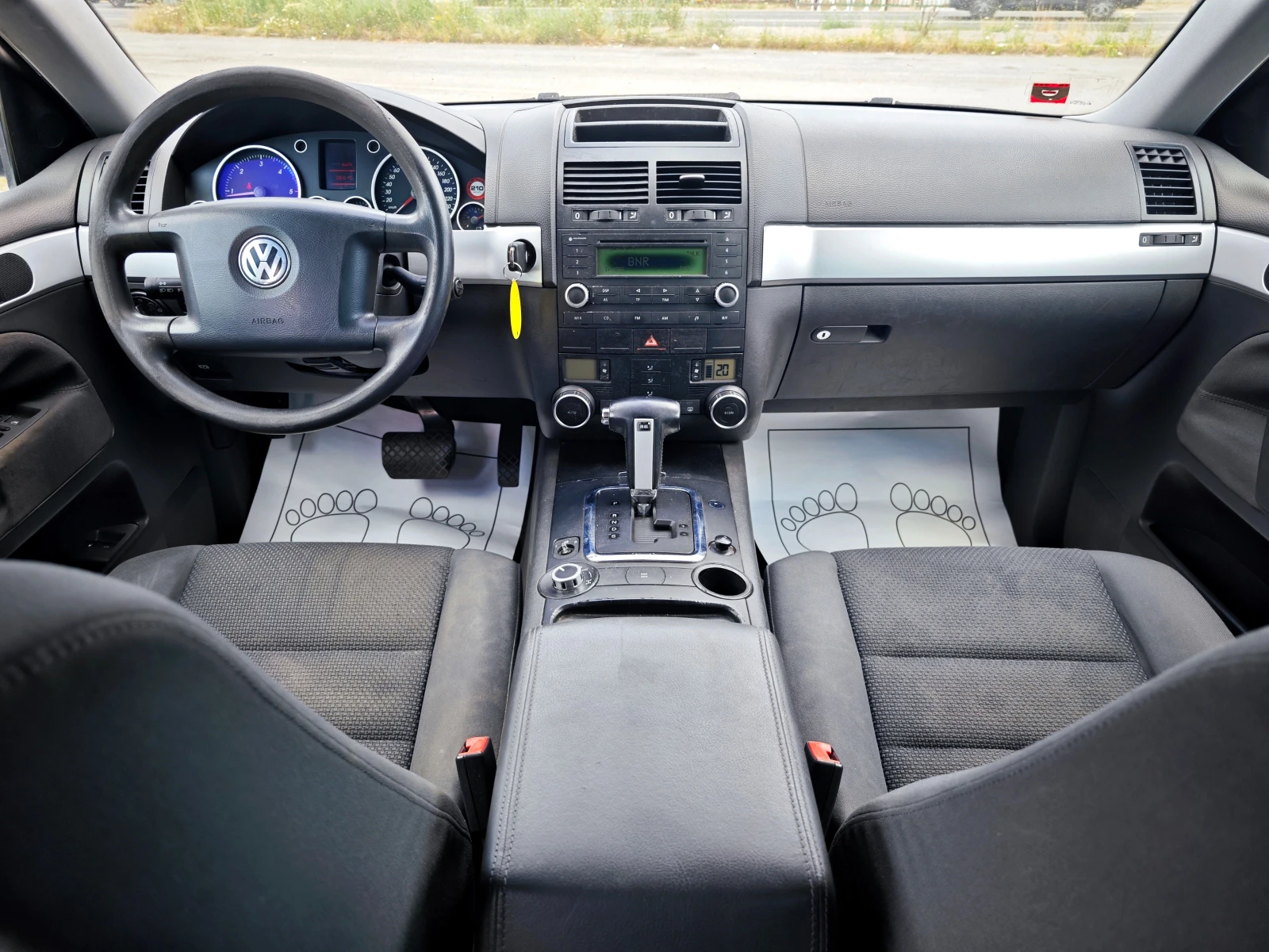 VW Touareg 2.5 TDi, снимка 11 - Автомобили и джипове - 55125158