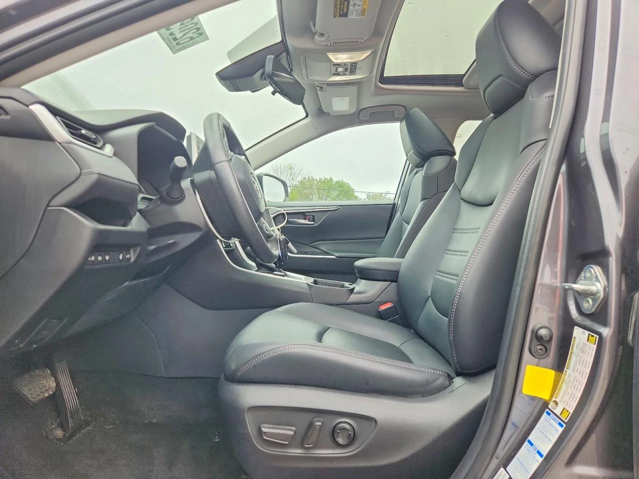 Toyota Rav4 * HYBRID* 4WD* XLE* PREMIUM* КОЖА* ПОДГРЕВ* ШИБИДА, снимка 7 - Автомобили и джипове - 55492538