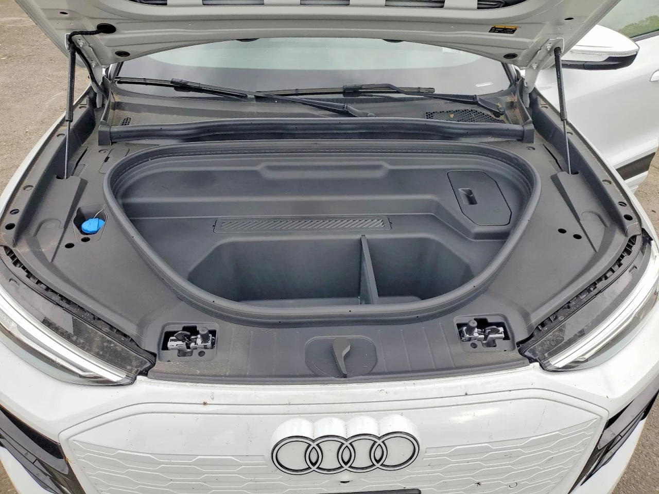 Audi Q6 E-Tron Premium, снимка 11 - Автомобили и джипове - 55533929