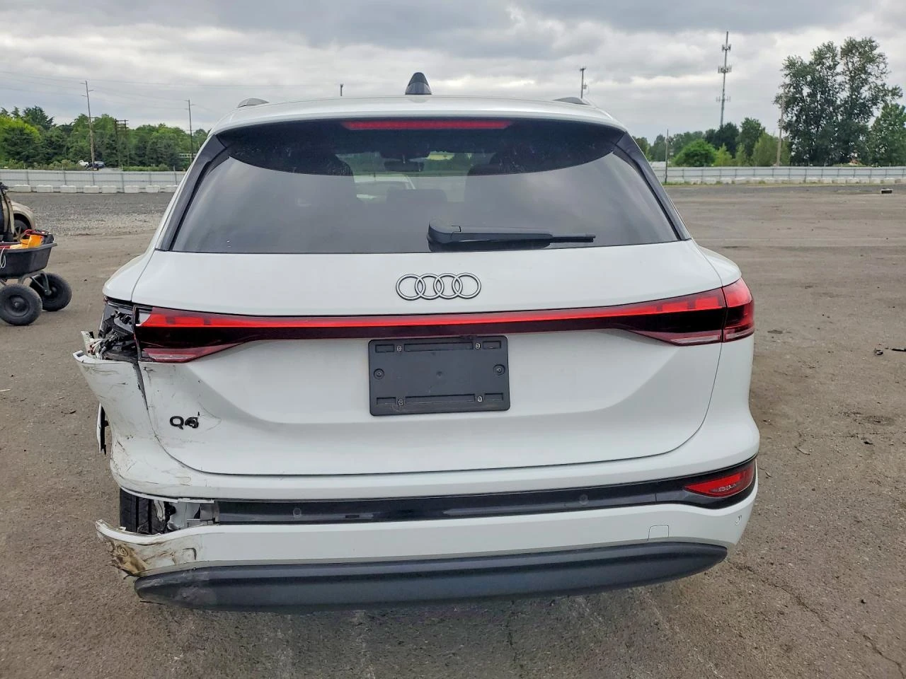 Audi Q6 E-Tron Premium, снимка 6 - Автомобили и джипове - 55533929