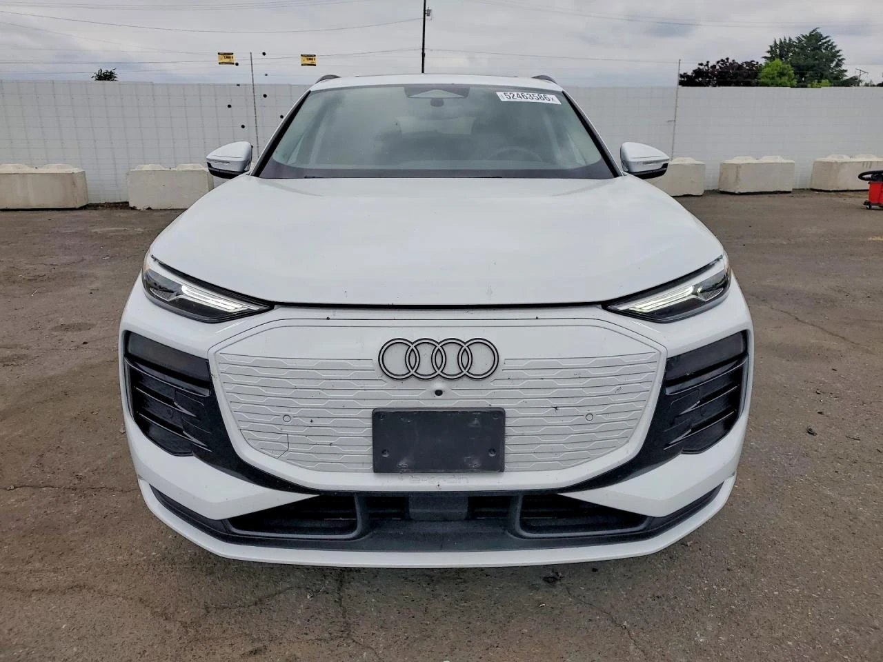 Audi Q6 E-Tron Premium, снимка 5 - Автомобили и джипове - 55533929