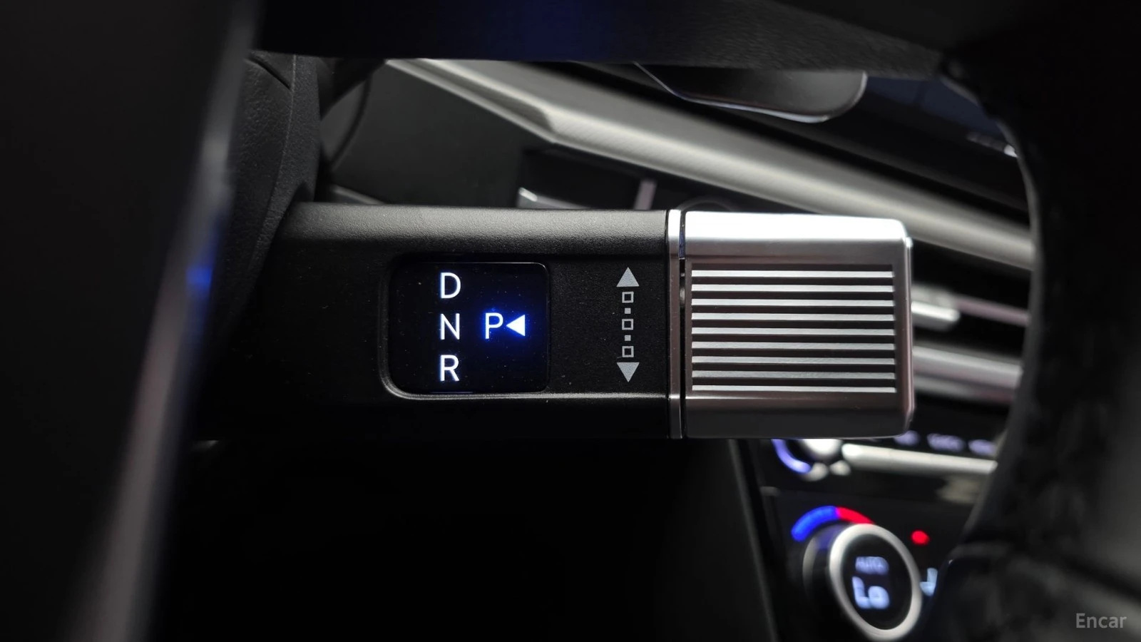 Hyundai Santa fe HYBRID* PRESTIGE* ПОДГРЕВ* ОБДУХ* 360* АВТОКРЕДИТ*, снимка 8 - Автомобили и джипове - 55647462