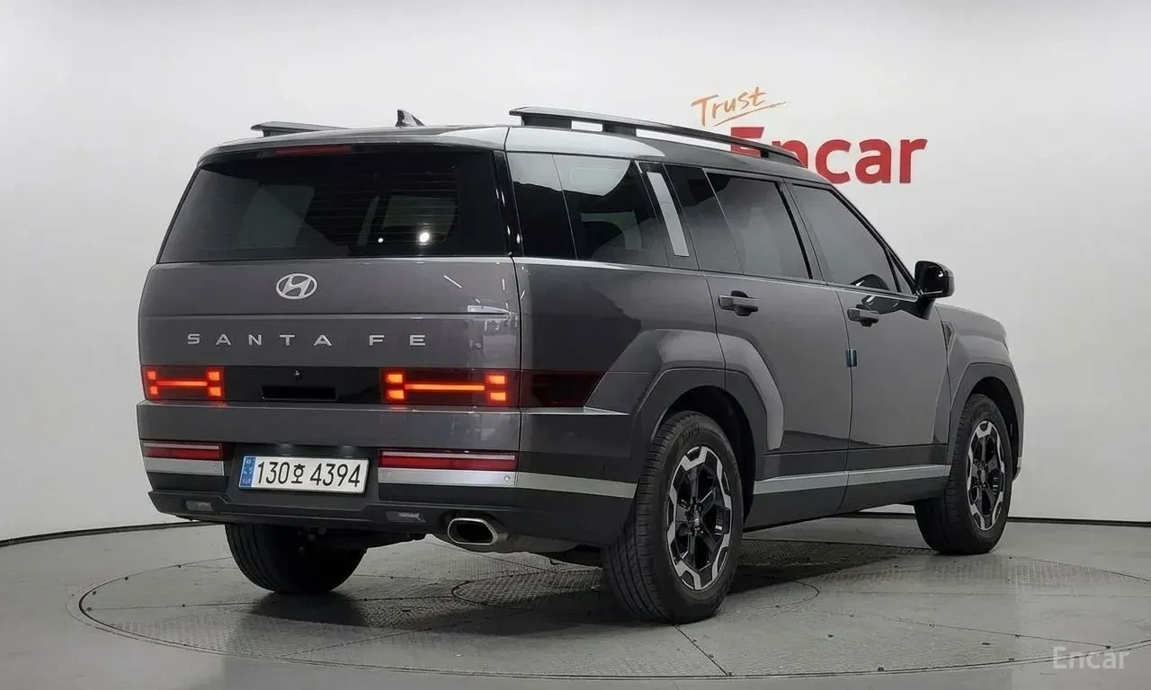 Hyundai Santa fe 2.5T* PRESTIGE* ОБДУХВАНЕ* ДИСТРОНИК* LANE* ASSIST, снимка 2 - Автомобили и джипове - 56181867
