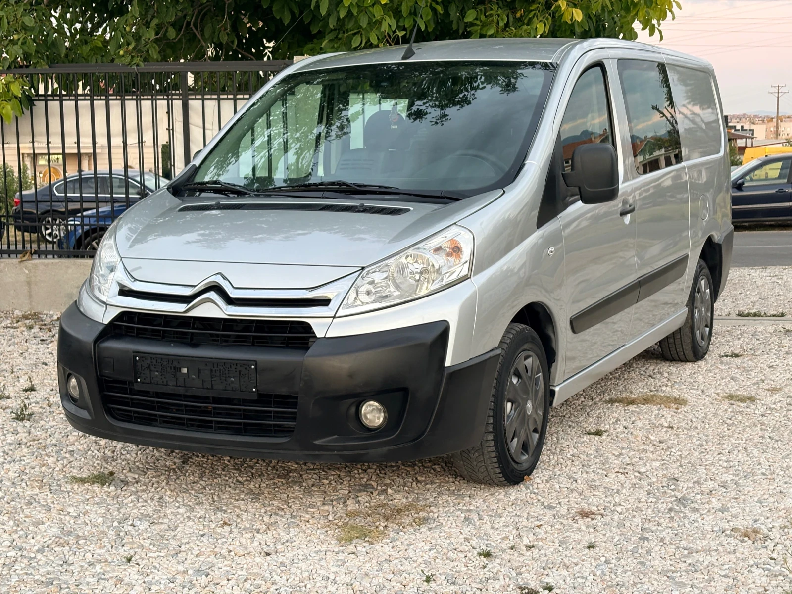 Citroen Jumpy 2.0 HDi 130 ps 2015 г Сервизна История