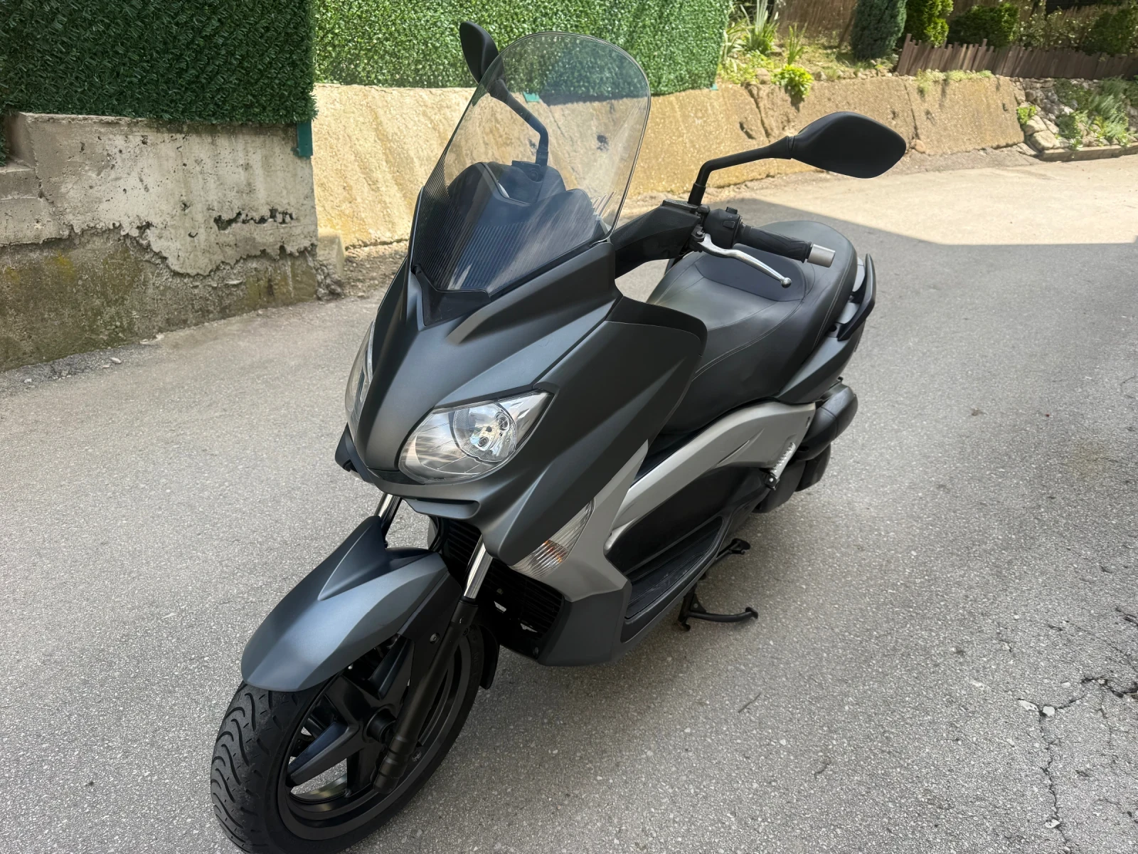 Yamaha X-max 250