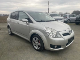 Toyota Corolla verso 2.2, снимка 3