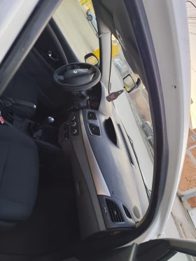 Renault Megane 1.5 DCI - 3000 € / 5867.49 лв. - 72376994 7