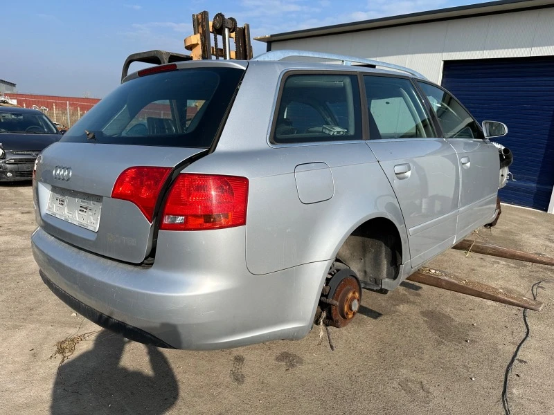 Audi A4 2.0tdi, снимка 3 - Автомобили и джипове - 44632785