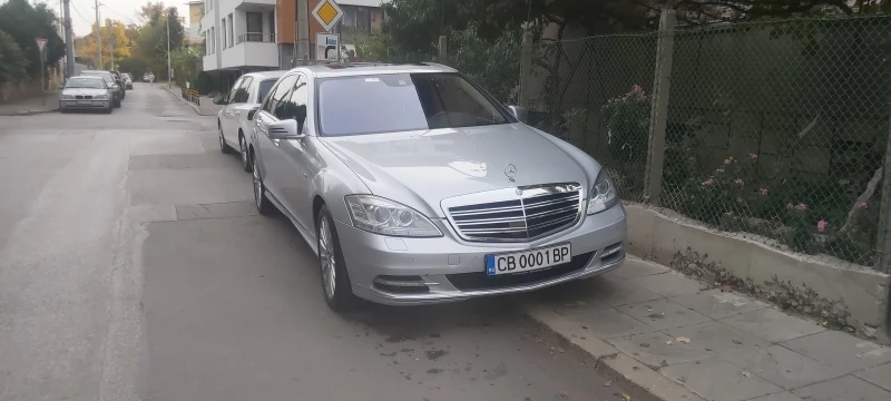 Mercedes-Benz S 500, снимка 1 - Автомобили и джипове - 47325443