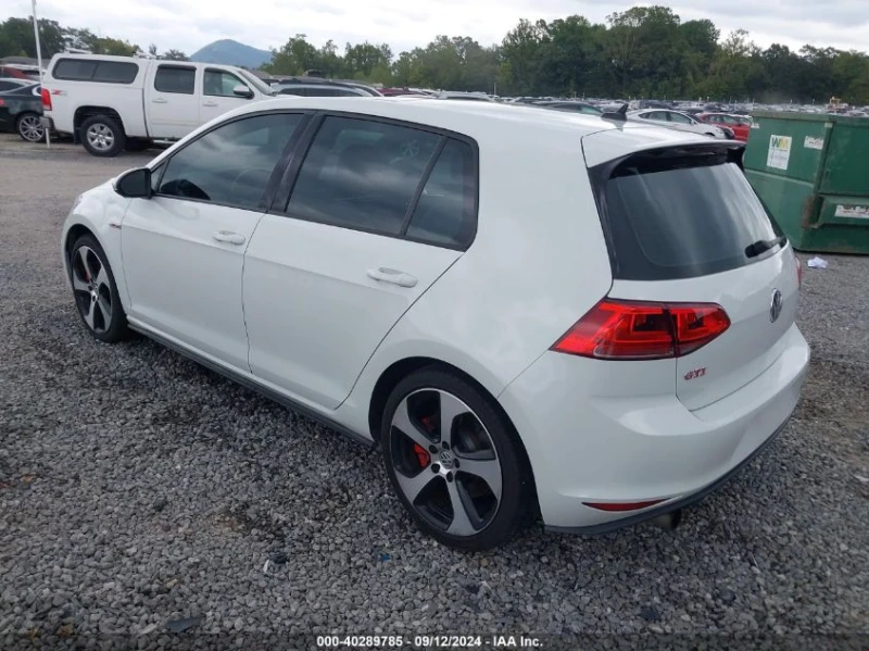 VW Golf * GTI 2.0T SE W/PERFORMANCE PACKAGE* , снимка 3 - Автомобили и джипове - 47544502