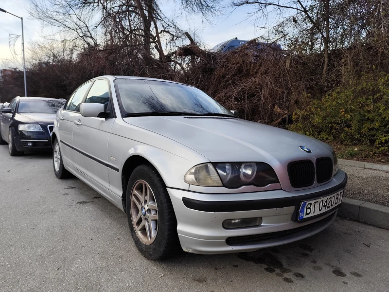 BMW 320, снимка 1 - Автомобили и джипове - 48355558