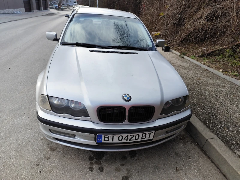 BMW 320, снимка 3 - Автомобили и джипове - 48355558