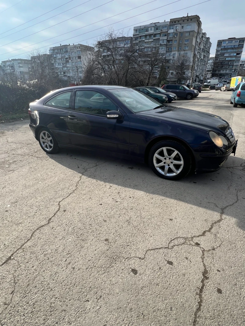 Mercedes-Benz C 220, снимка 5 - Автомобили и джипове - 48631158