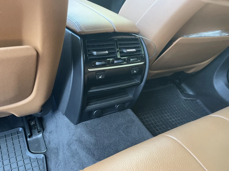 BMW 530 X-drive oт М-Кар * Реални километри* Обслуженa, снимка 12 - Автомобили и джипове - 52362839