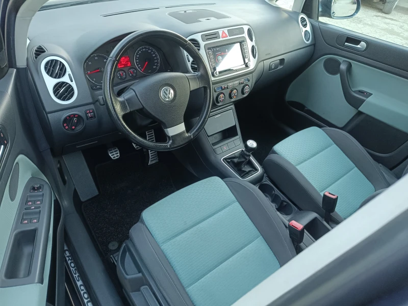 VW Golf Plus CROSS 1.9TDI 105к.с., снимка 9 - Автомобили и джипове - 52851519