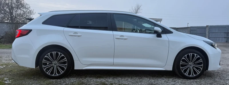 Toyota Corolla EXECUTIVE, снимка 6 - Автомобили и джипове - 52861688