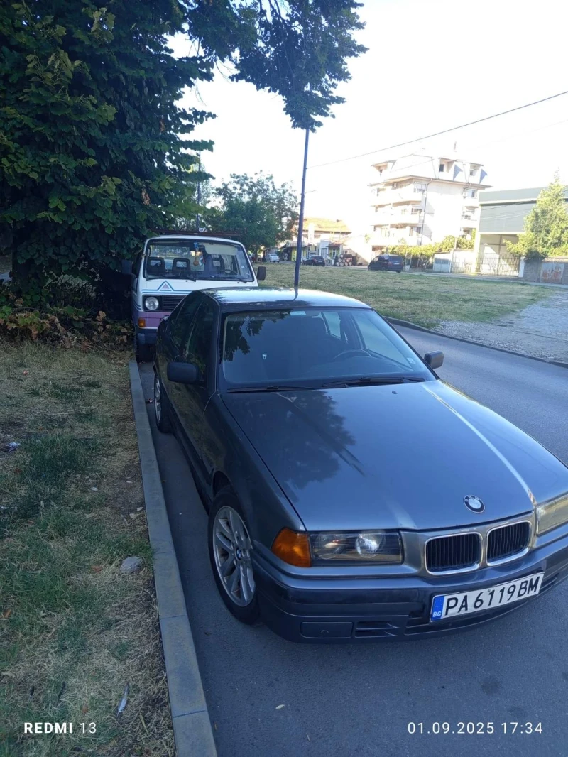 BMW 320, снимка 8 - Автомобили и джипове - 53113715