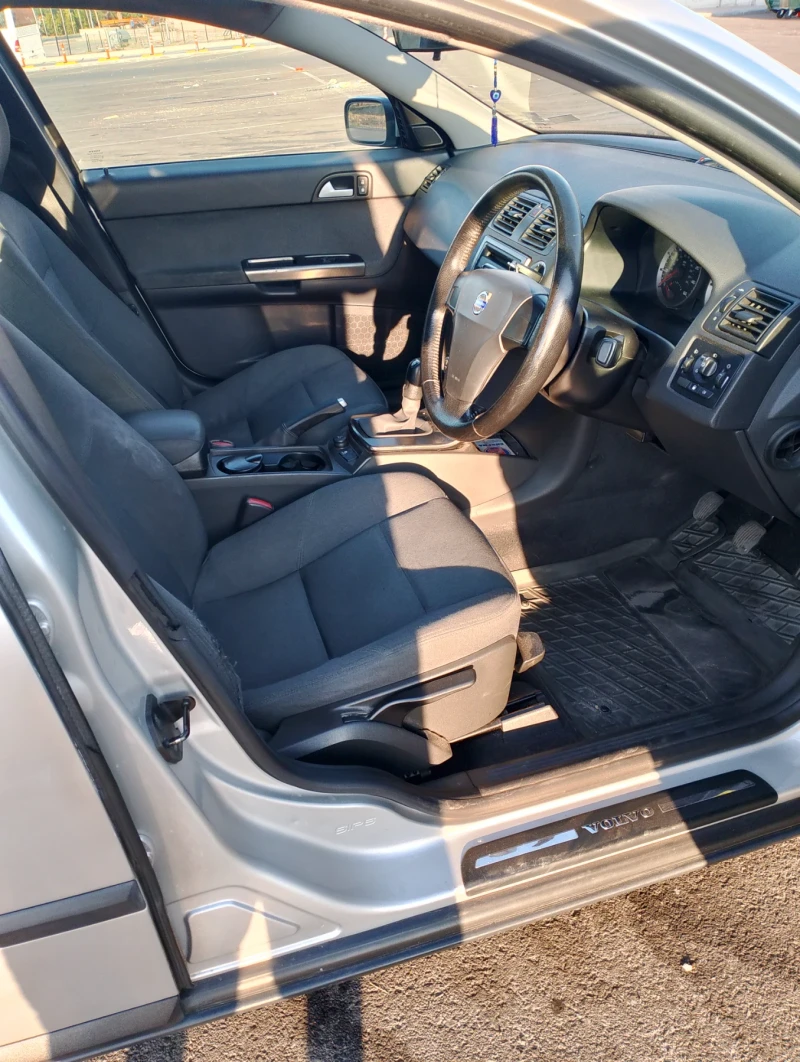 Volvo S40, снимка 11 - Автомобили и джипове - 53236761
