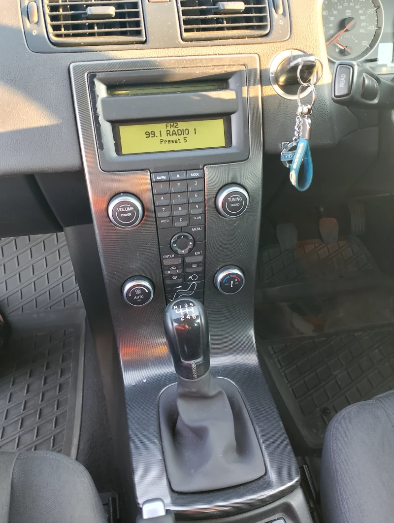 Volvo S40, снимка 7 - Автомобили и джипове - 53236761