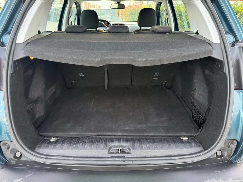 Peugeot 2008 1.2 VTi, снимка 13 - Автомобили и джипове - 53556891