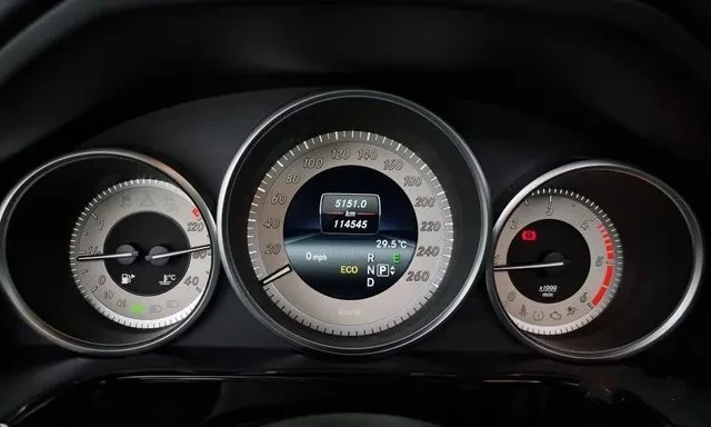 Mercedes-Benz E 220 114545км.!!! - изображение 6