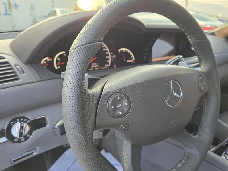 Mercedes-Benz CL 63 AMG, снимка 10 - Автомобили и джипове - 53810136