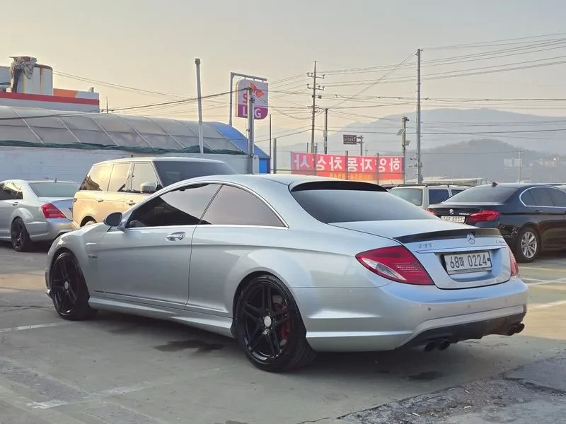 Mercedes-Benz CL 63 AMG, снимка 3 - Автомобили и джипове - 53810136
