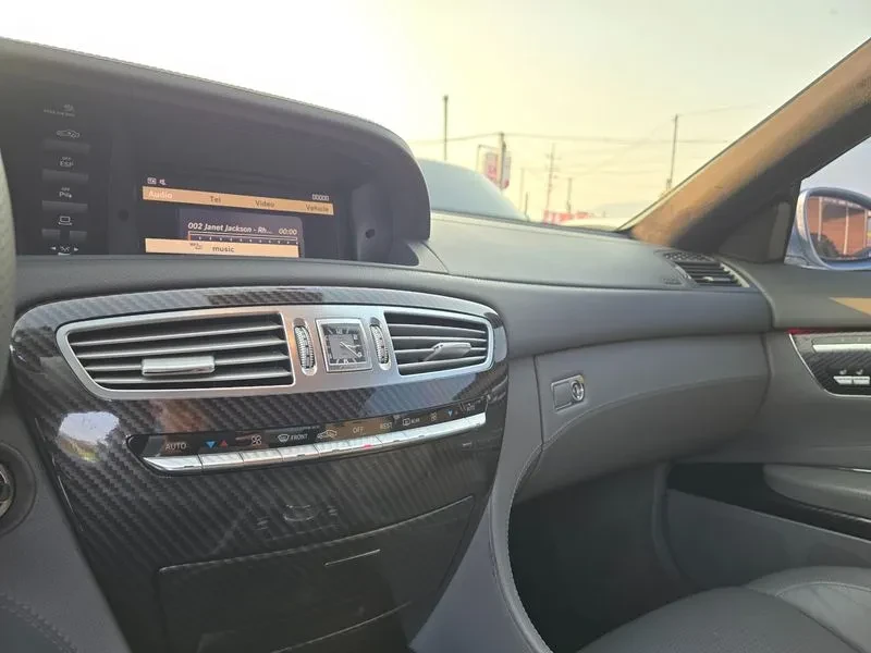 Mercedes-Benz CL 63 AMG, снимка 14 - Автомобили и джипове - 53810136