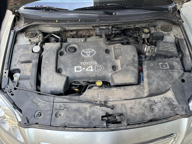 Toyota Avensis, снимка 5 - Автомобили и джипове - 55664001