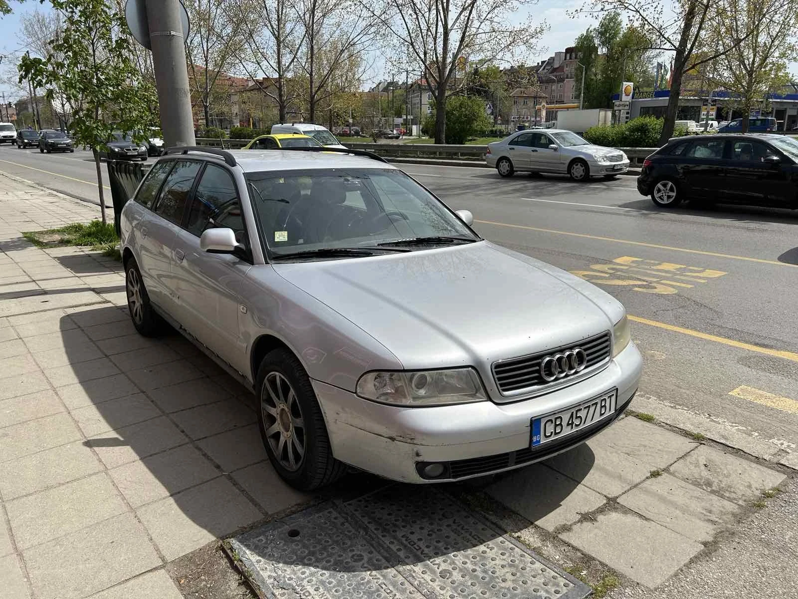 Audi A4  - изображение 2