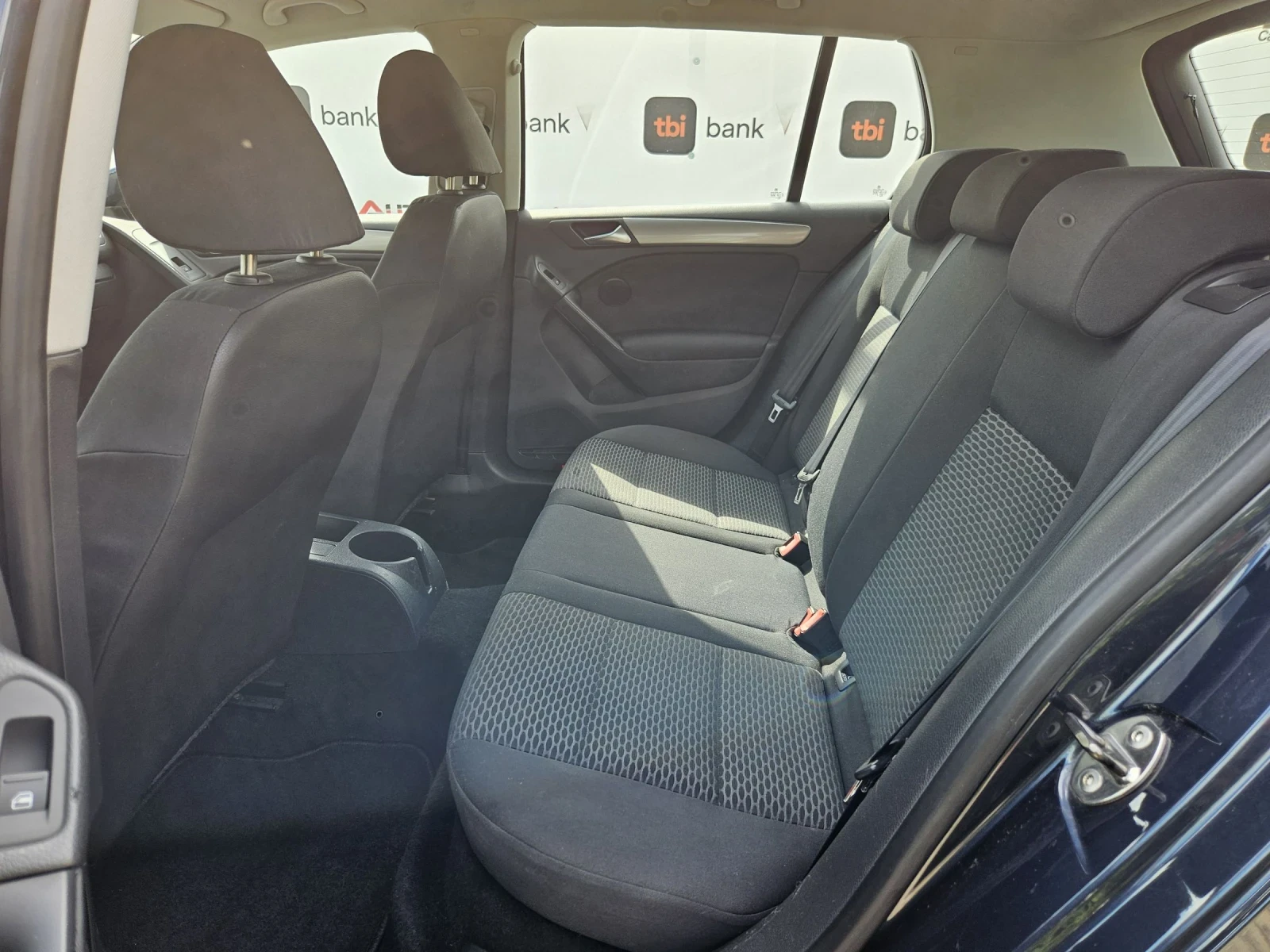 VW Golf 1.6i-102кс= 138.000км= КЛИМАТРОНИК= EURO 5A - изображение 9