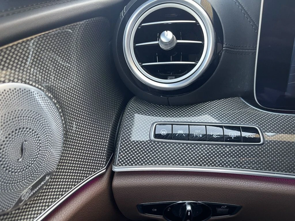 Mercedes-Benz E 63 AMG  - изображение 8