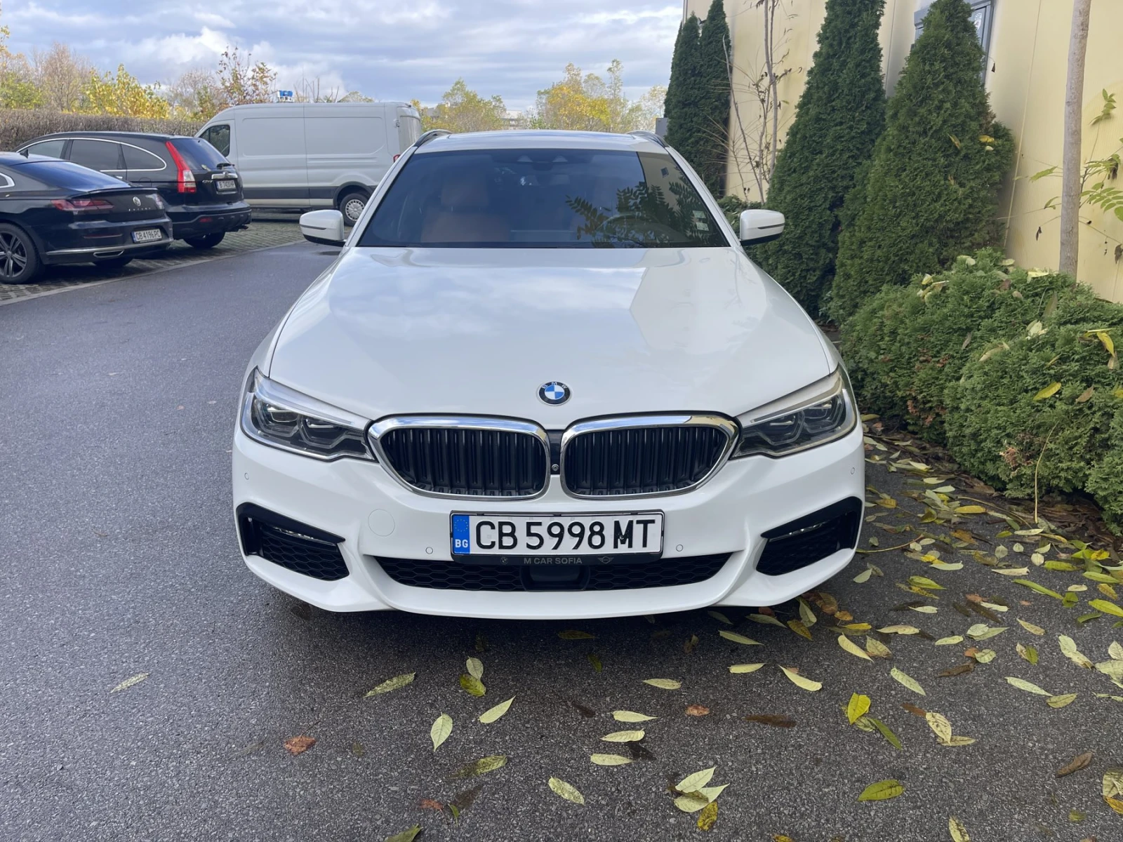 BMW 530 X-drive oт М-Кар * Реални километри* Обслуженa - изображение 5