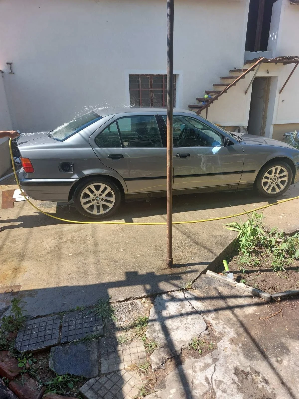 BMW 320  - изображение 3