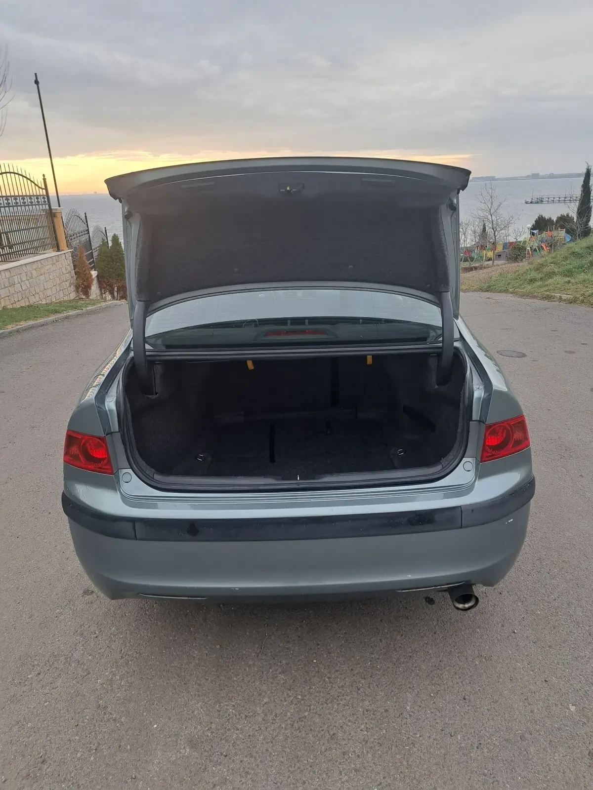 Honda Accord 2.0 автоматик, снимка 9 - Автомобили и джипове - 54039767