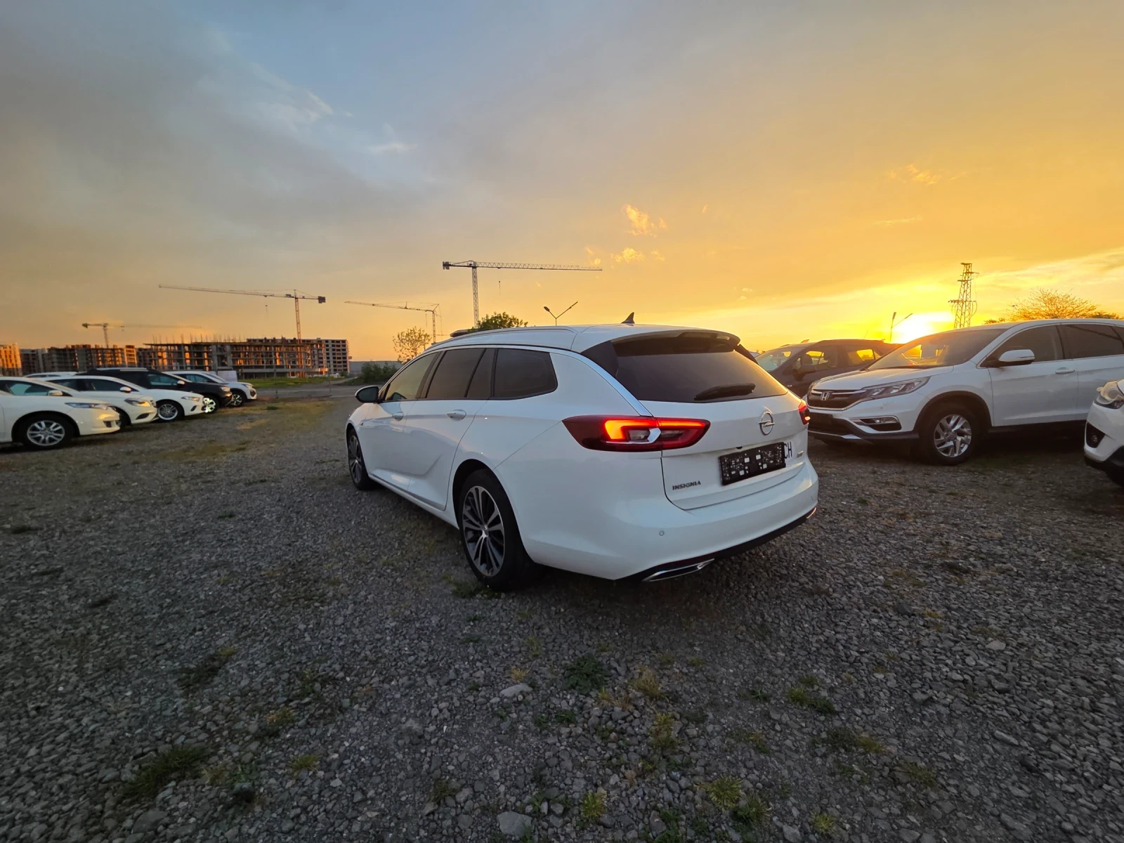 Opel Insignia 1.6 i, EXCLUSIVE , снимка 7 - Автомобили и джипове - 54285040