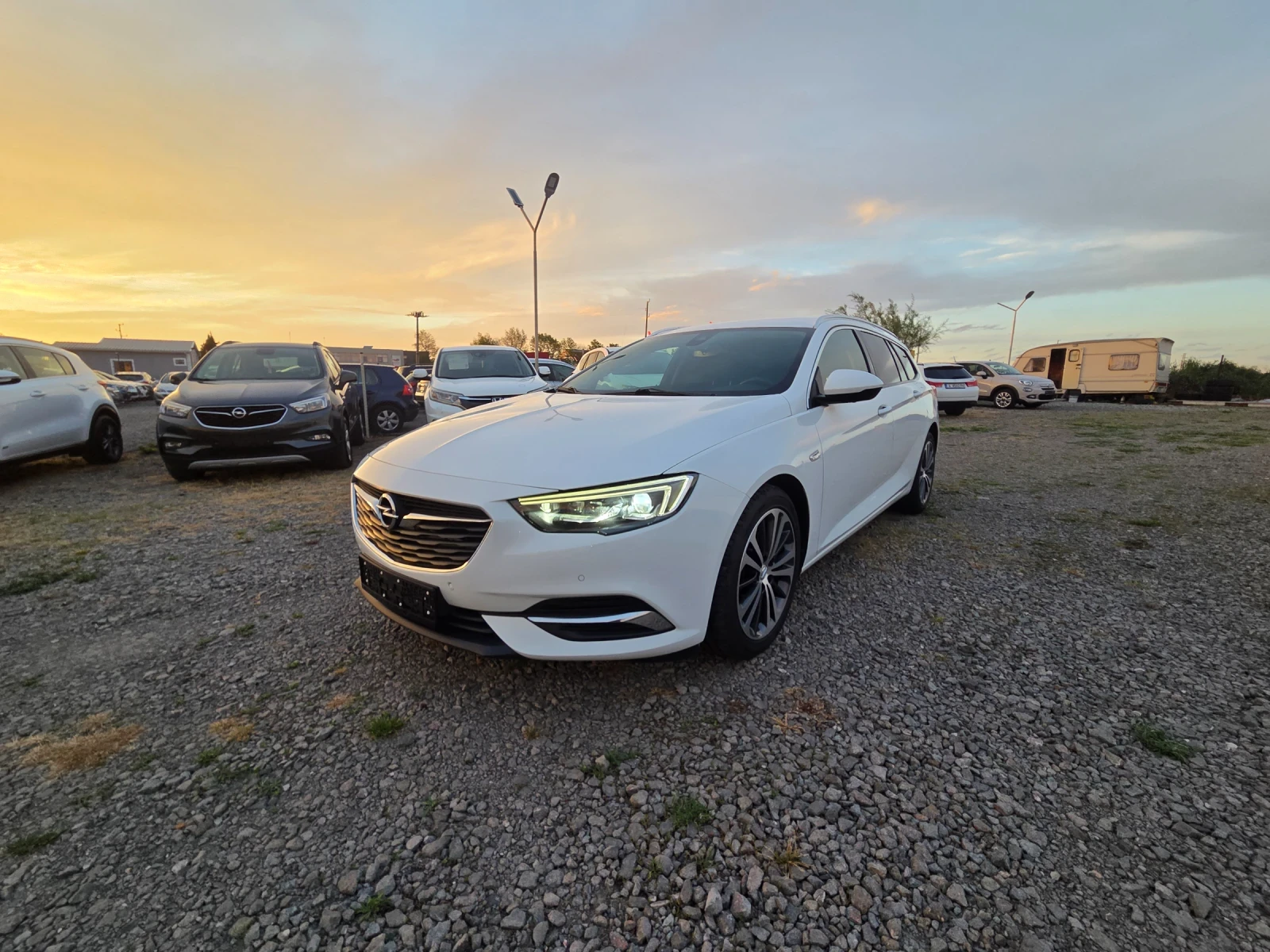 Opel Insignia 1.6 i, EXCLUSIVE 