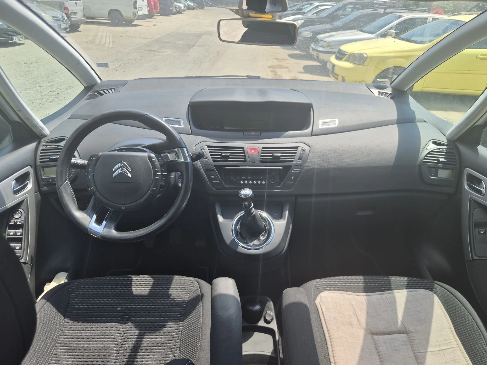 Citroen C4 Picasso 1.6 HDi 112 к.с. | Внос от Германия | Един собстве, снимка 7 - Автомобили и джипове - 55539898