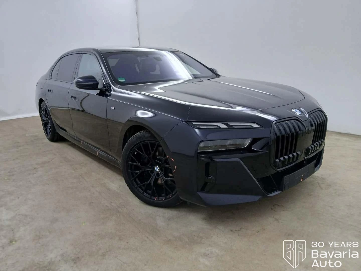BMW 740 d xDrive M Sport Paket Sportautomatic, снимка 4 - Автомобили и джипове - 55662711