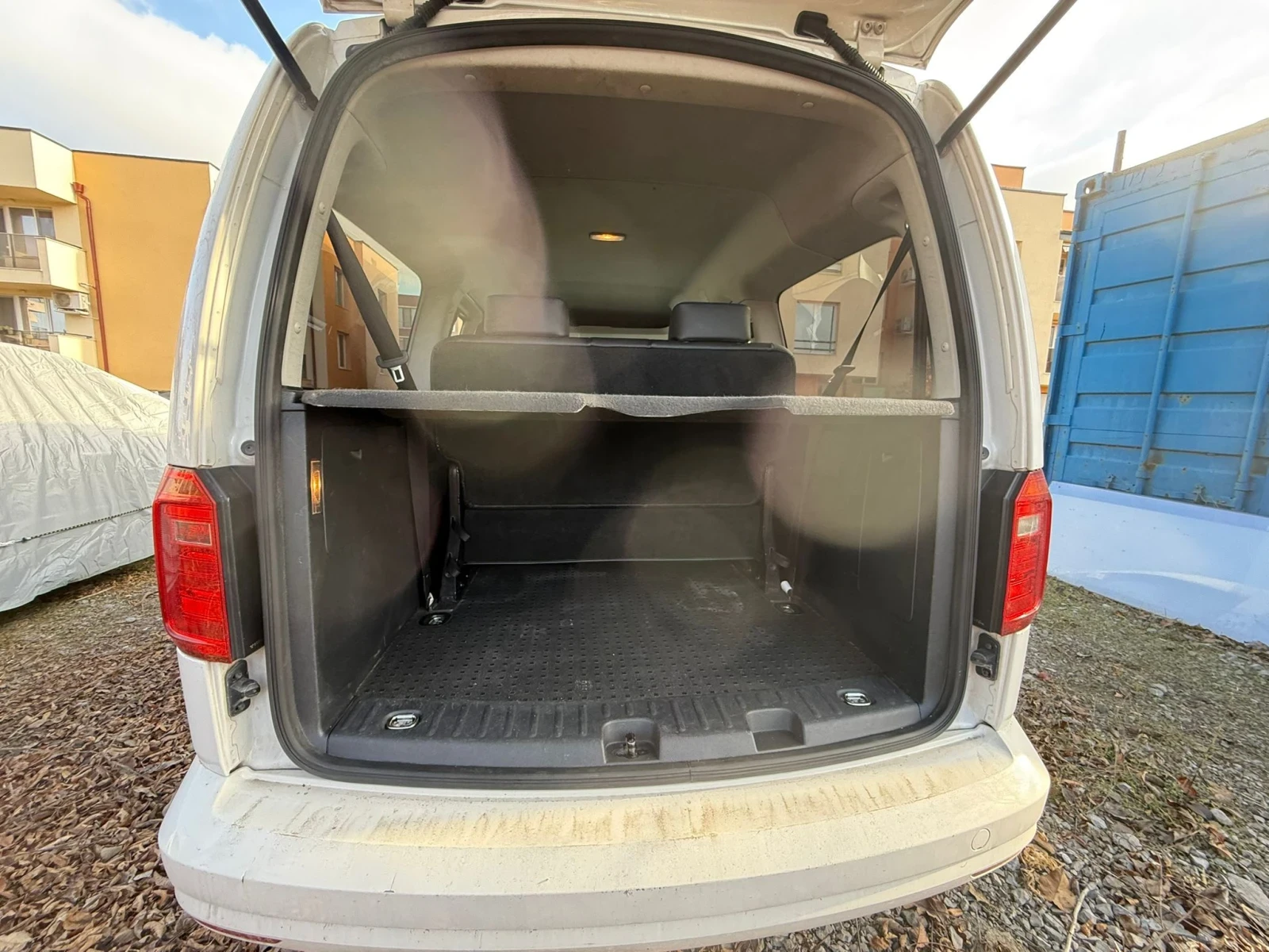 VW Caddy Maxi 1.4 CNG 6+ 1 места, снимка 11 - Автомобили и джипове - 55825364