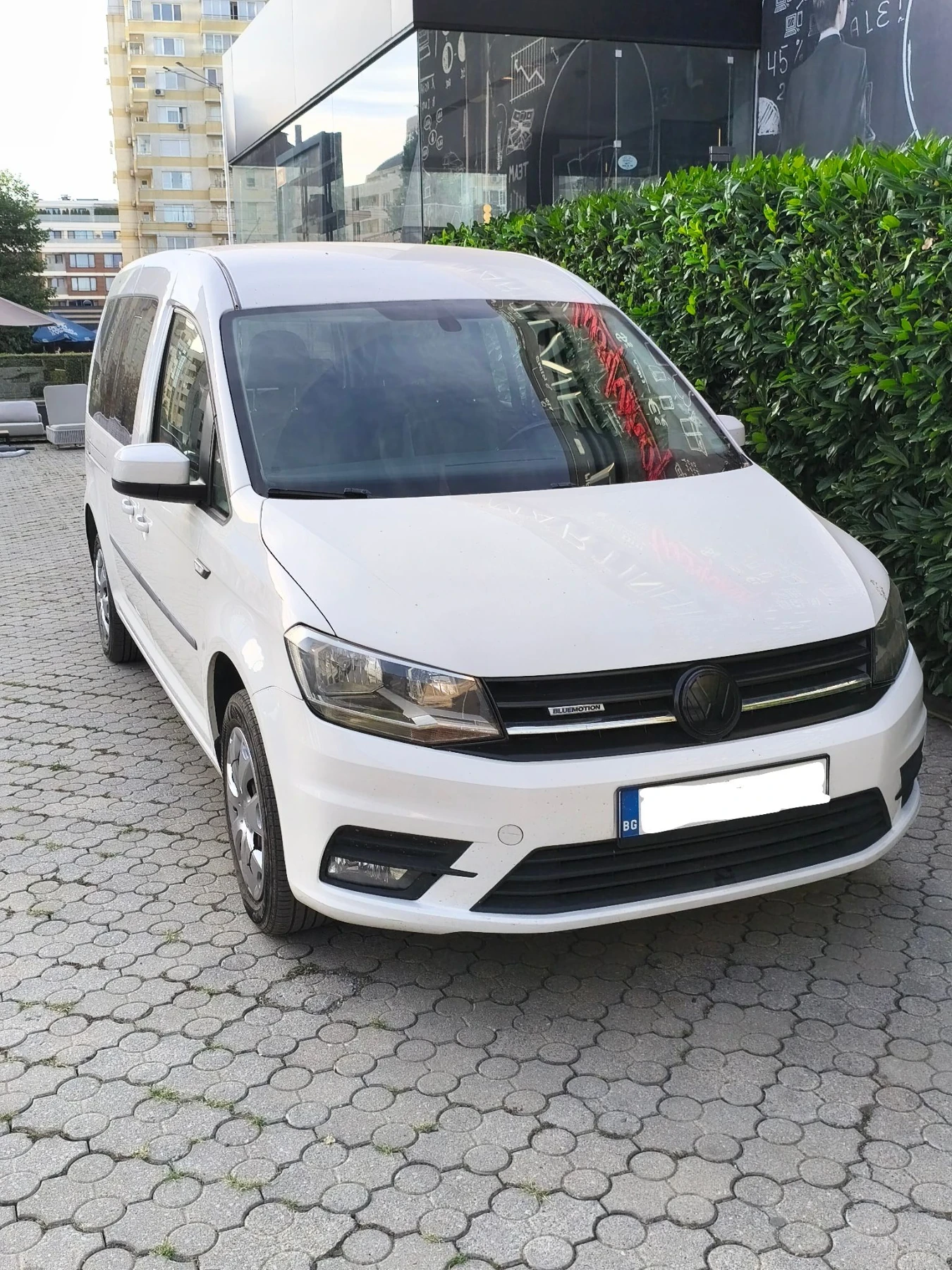 VW Caddy Maxi 1.4 CNG 6+ 1 места